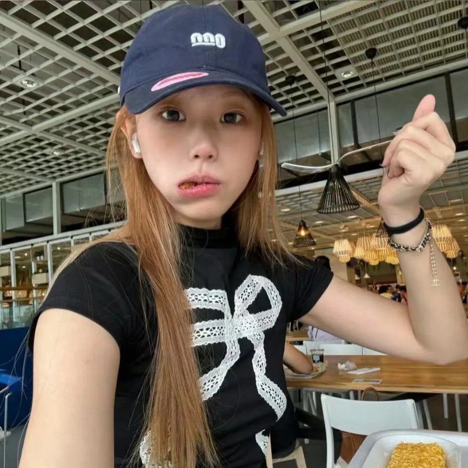只是朋友